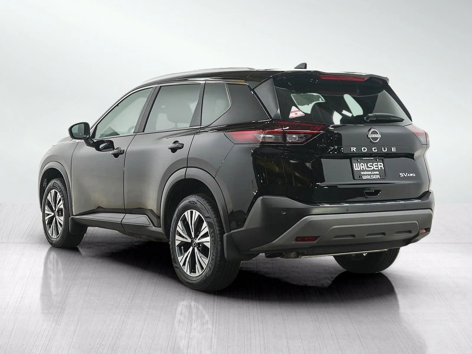 Used 2023 Super Black Nissan SV image 3