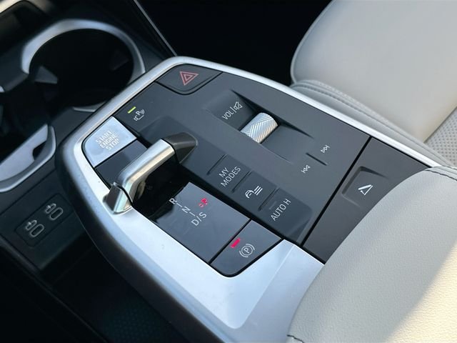 New 2026 White BMW xDrive28i image 12