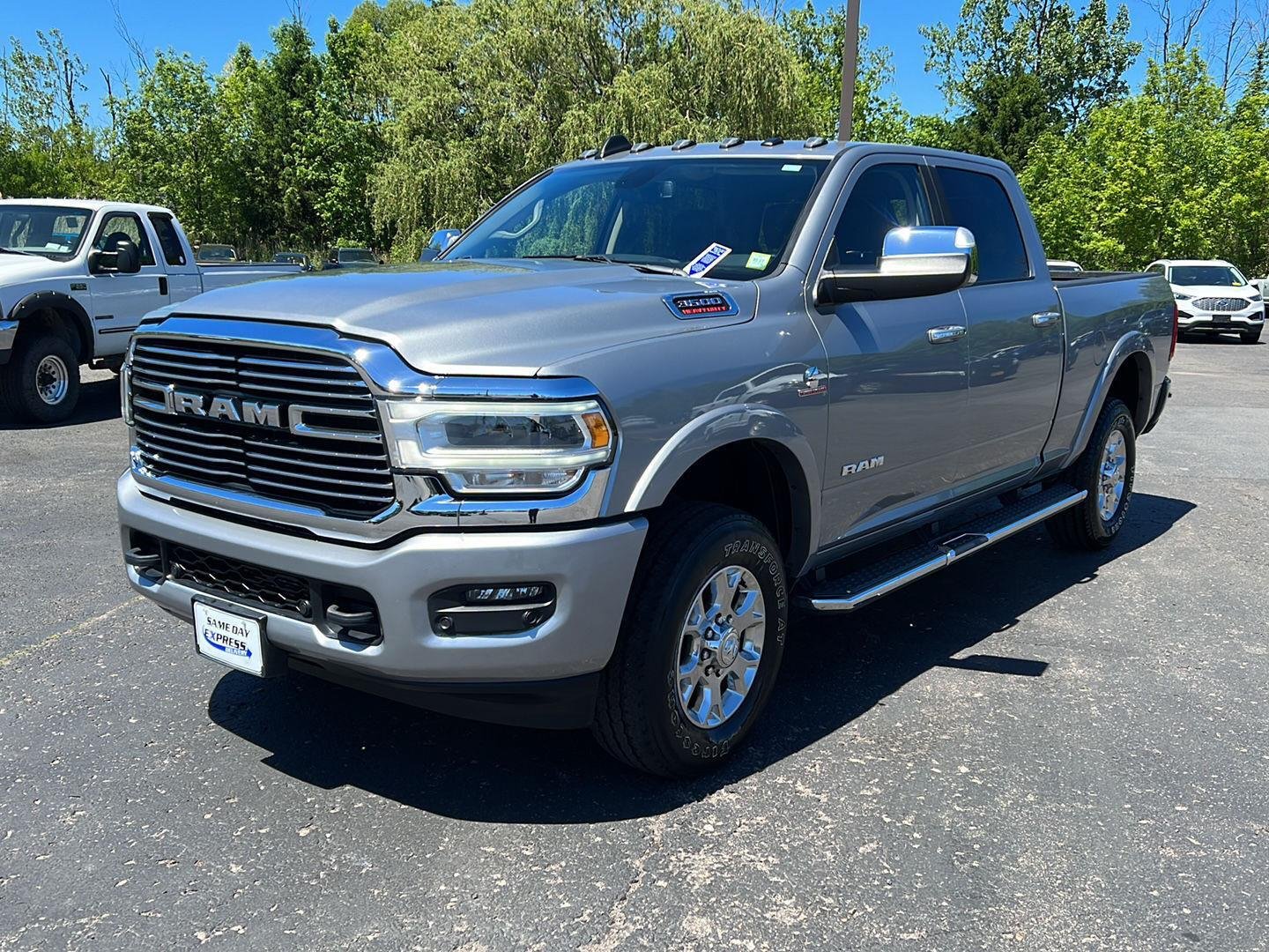 Used 2022 Billet Silver Metallic Clearcoat Ram Laramie image 15