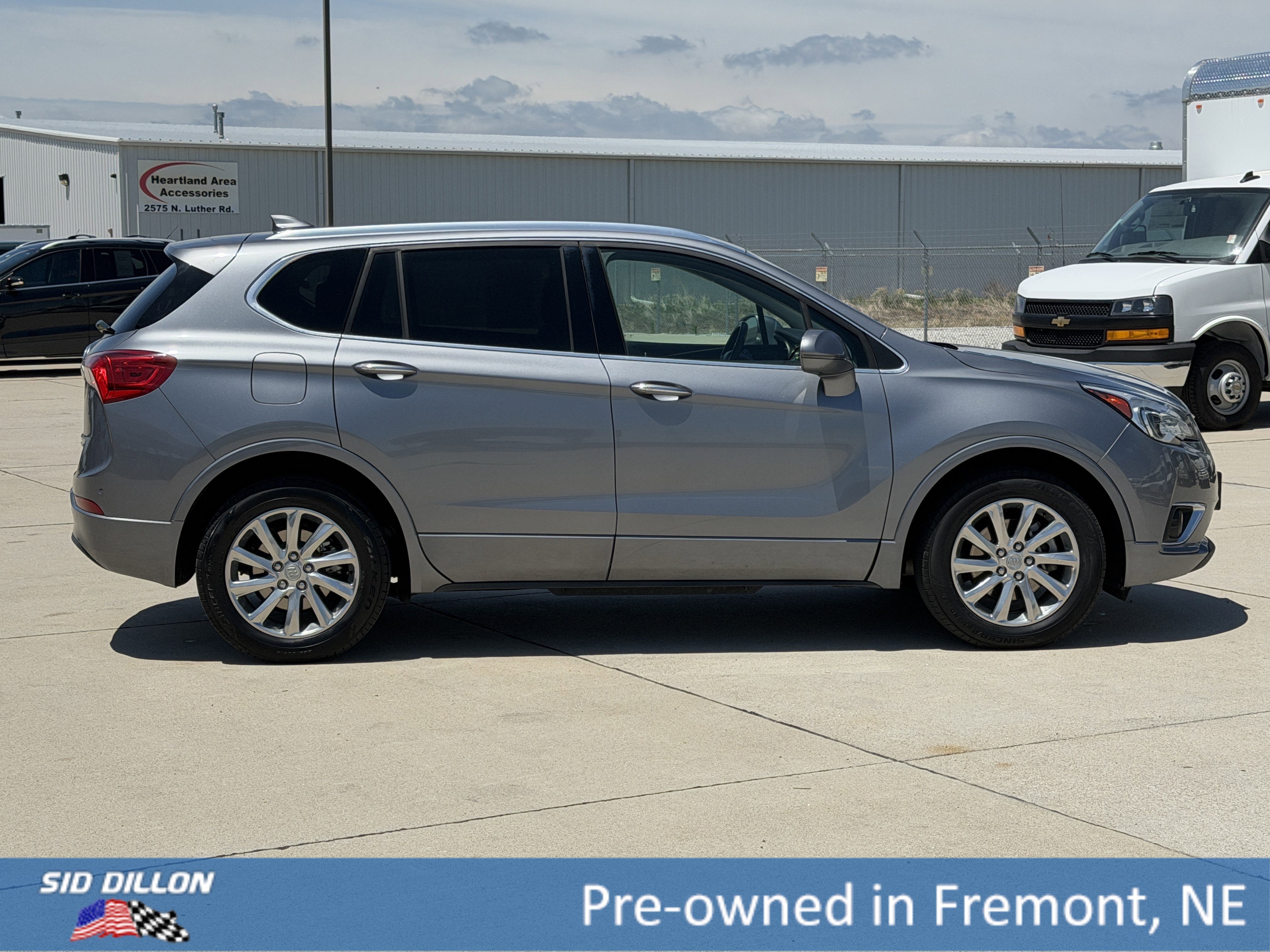 Used 2019 Satin Steel Metallic Buick Essence image 3