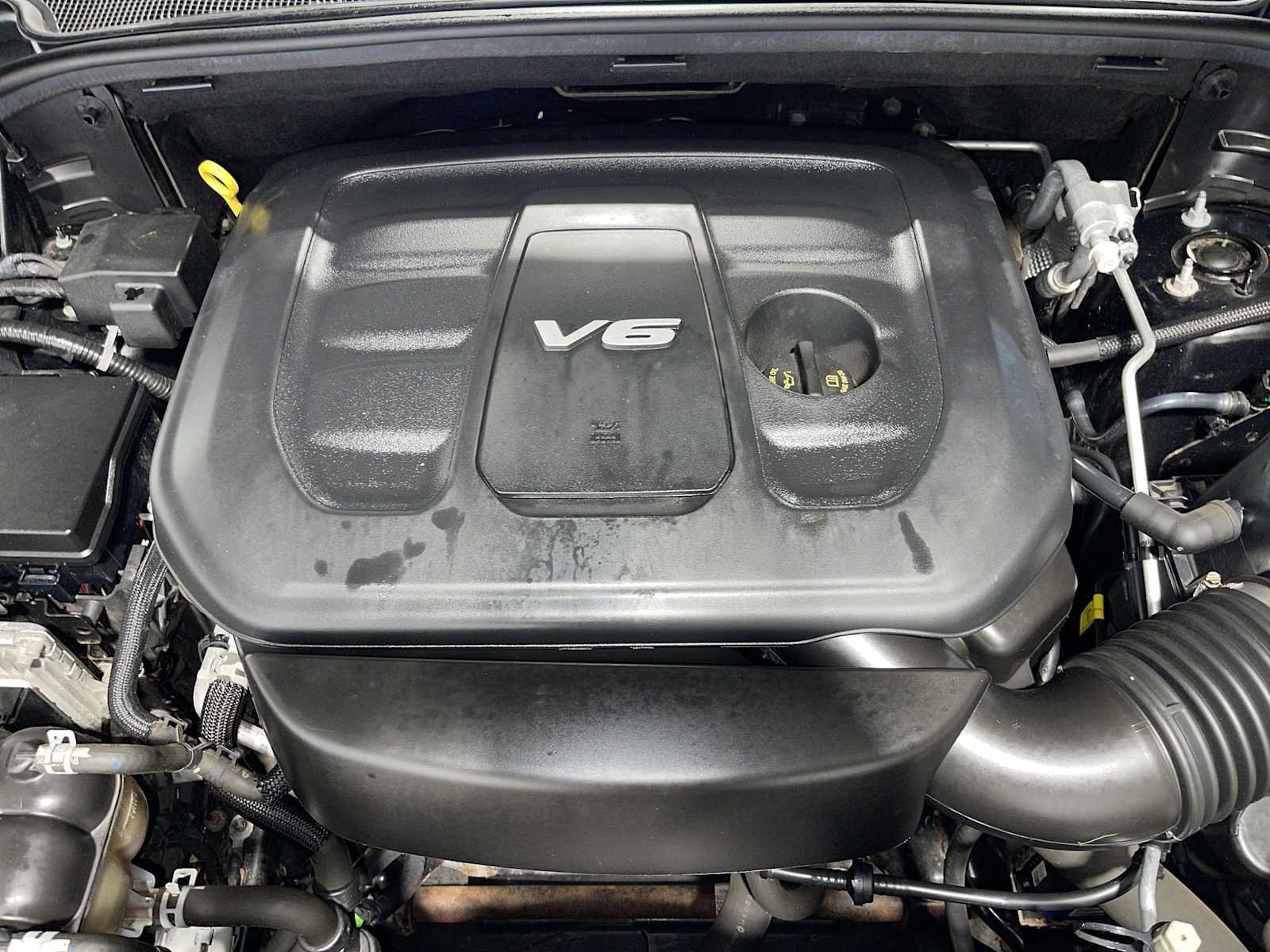 Used 2019 Diamond Black Crystal Pearlcoat Jeep Limited image 9