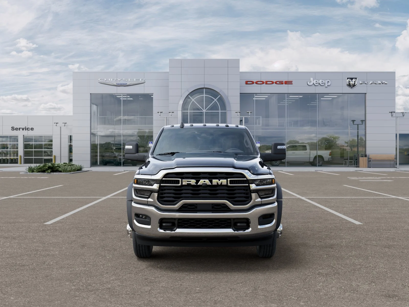 New 2026 Diamond Black Crystal Pearl-Coat Exterior Paint RAM Tradesman image 56