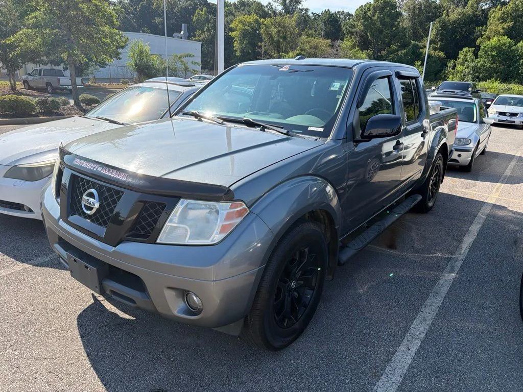 Used 2018 Gray Nissan SV image 1