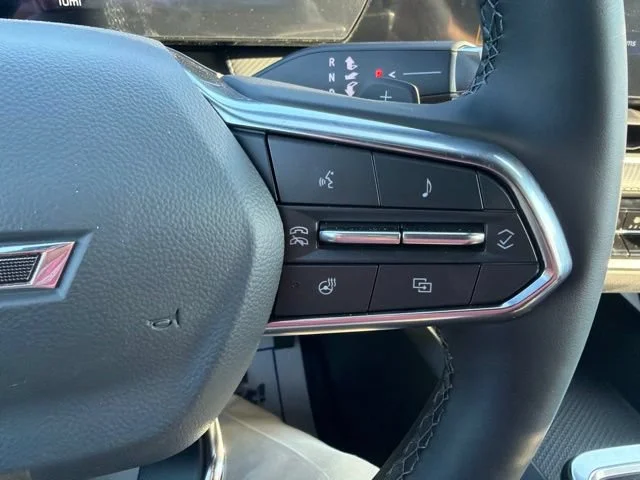 New 2027 Sterling Gray Metallic Chevrolet LT image 28