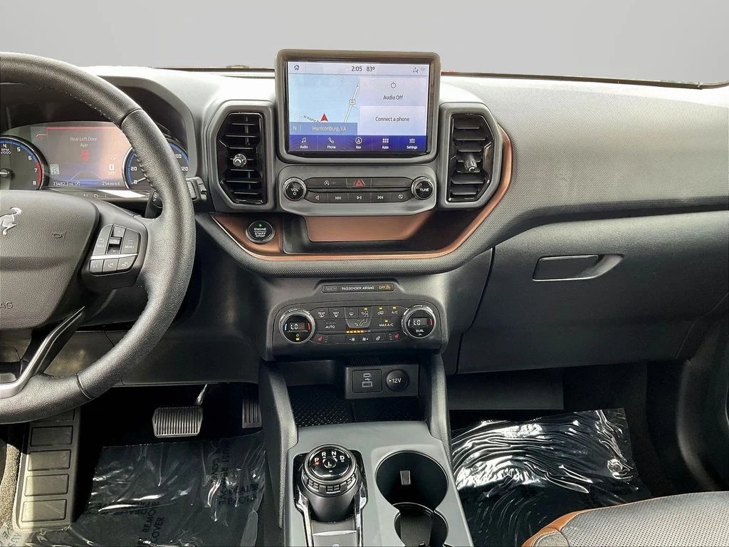 Certified Used 2021 Alto Blue Metallic Tinted Clearcoat Ford Outer Banks image 9