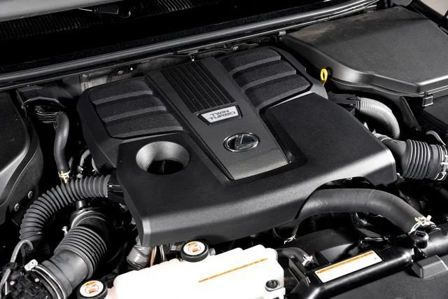 Used 2025 Incognito Lexus 550 Premium+ image 11