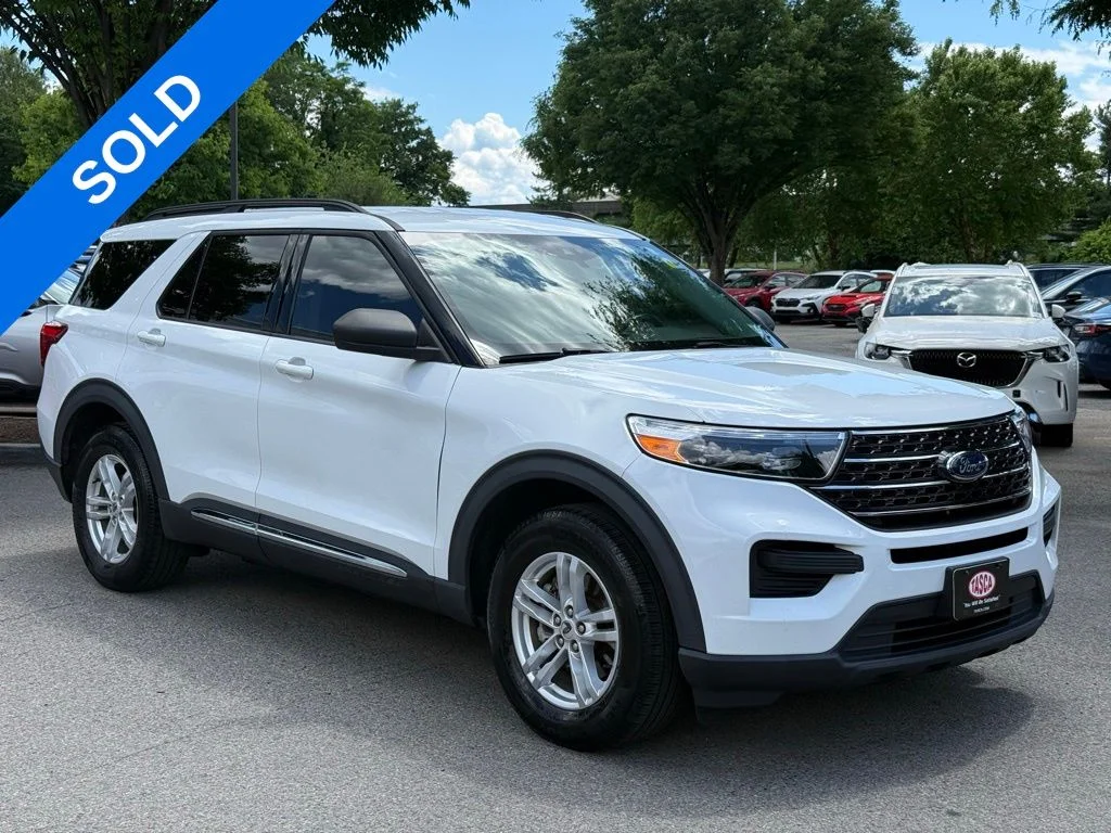 Used 2020 White Ford XLT image 4