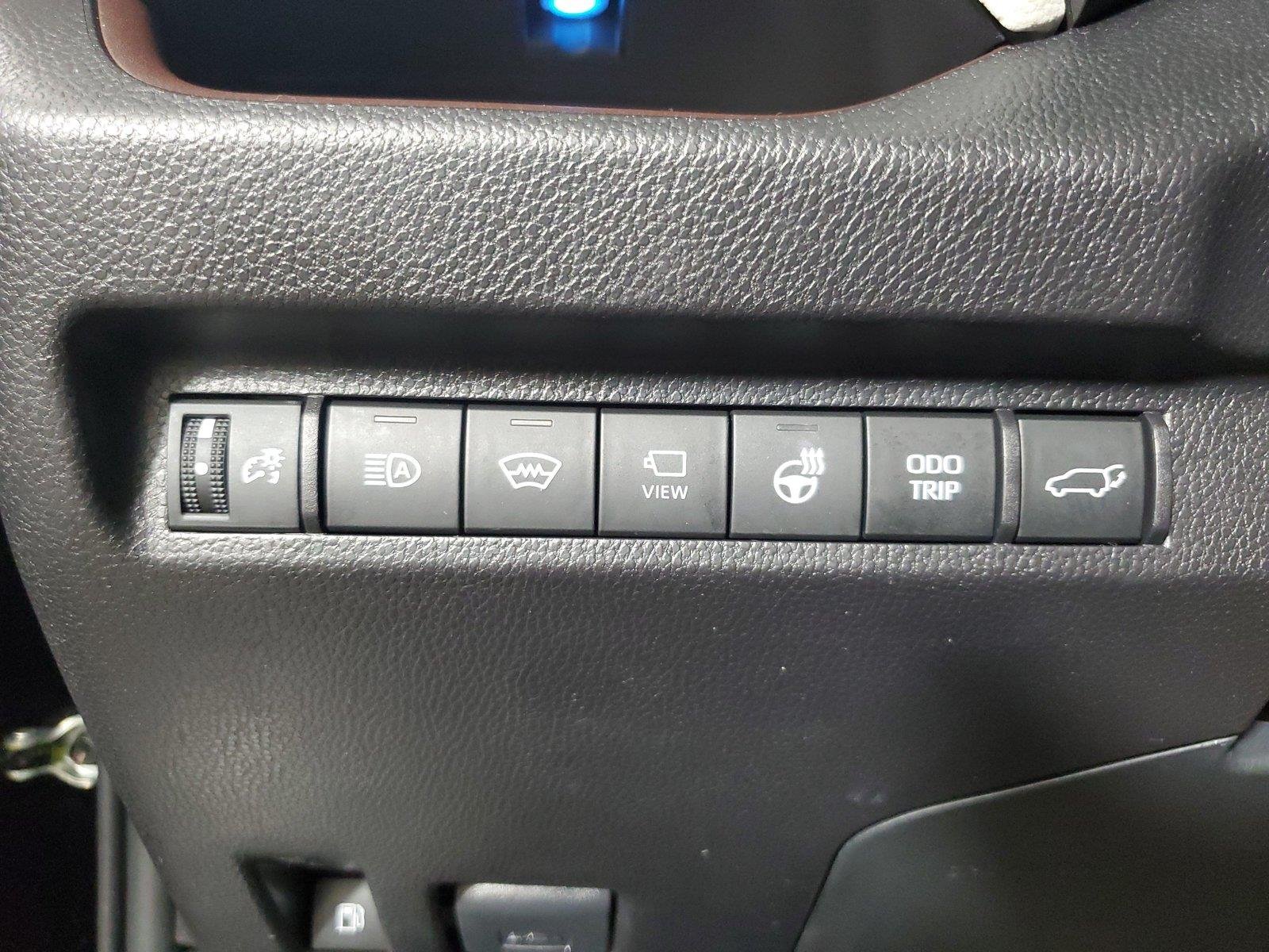Used 2025 Midnight Black Metallic TOYOTA Limited image 36