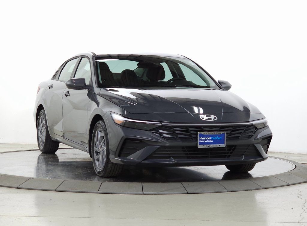 2025 Hyundai Elantra Blue