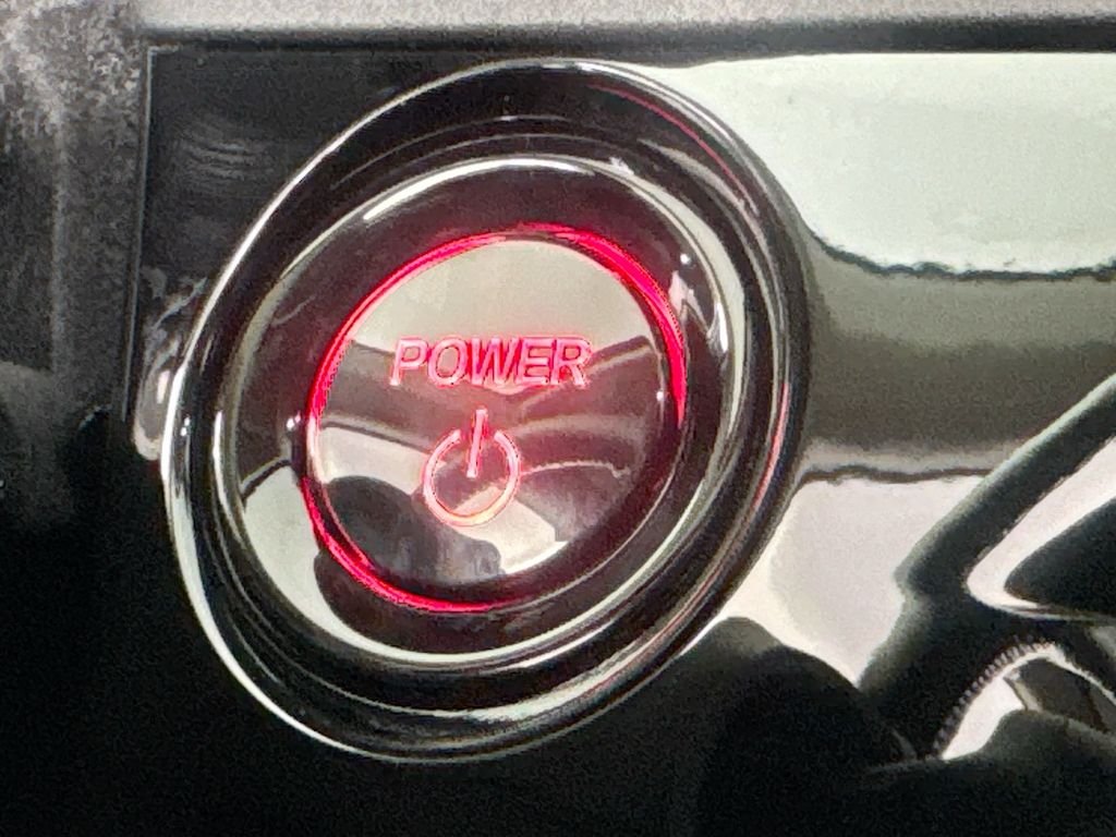 New 2026 Solar Silver Metallic Honda Touring image 24