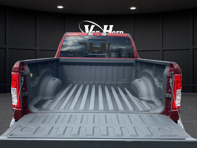 Used 2022 Delmonico Red Pearlcoat Ram Big Horn/Lone Star image 26