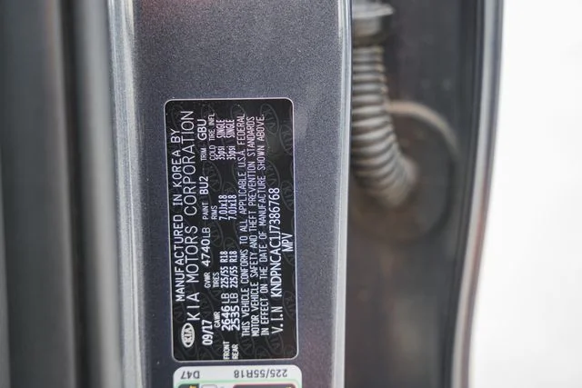 Used 2018 Blue Kia EX image 39