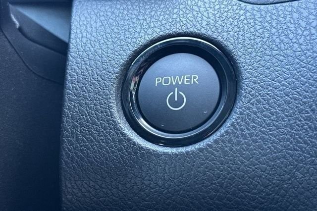 2026 Toyota Camry LE - Photo 26
