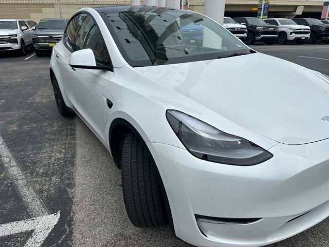 2025 Tesla Model Y Long Range Dual Motor All-Wheel Drive's photo