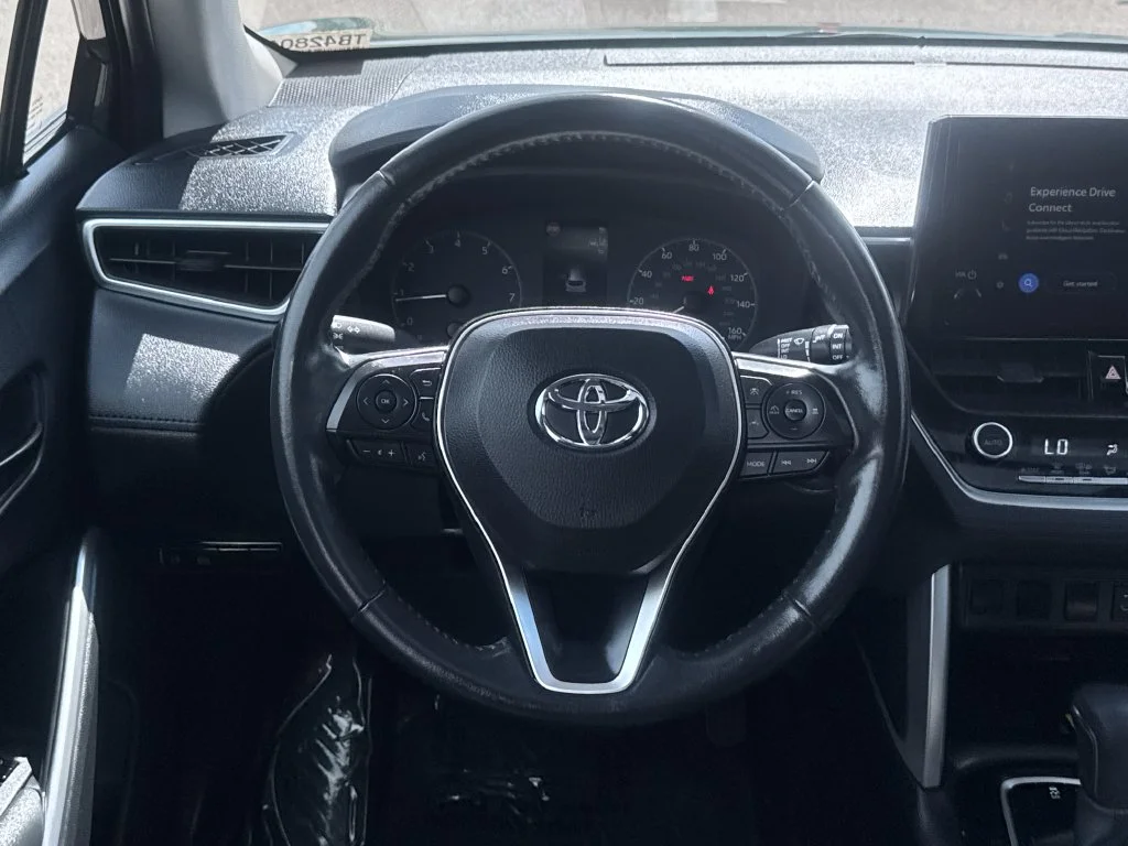 Used 2023  Toyota LE image 12