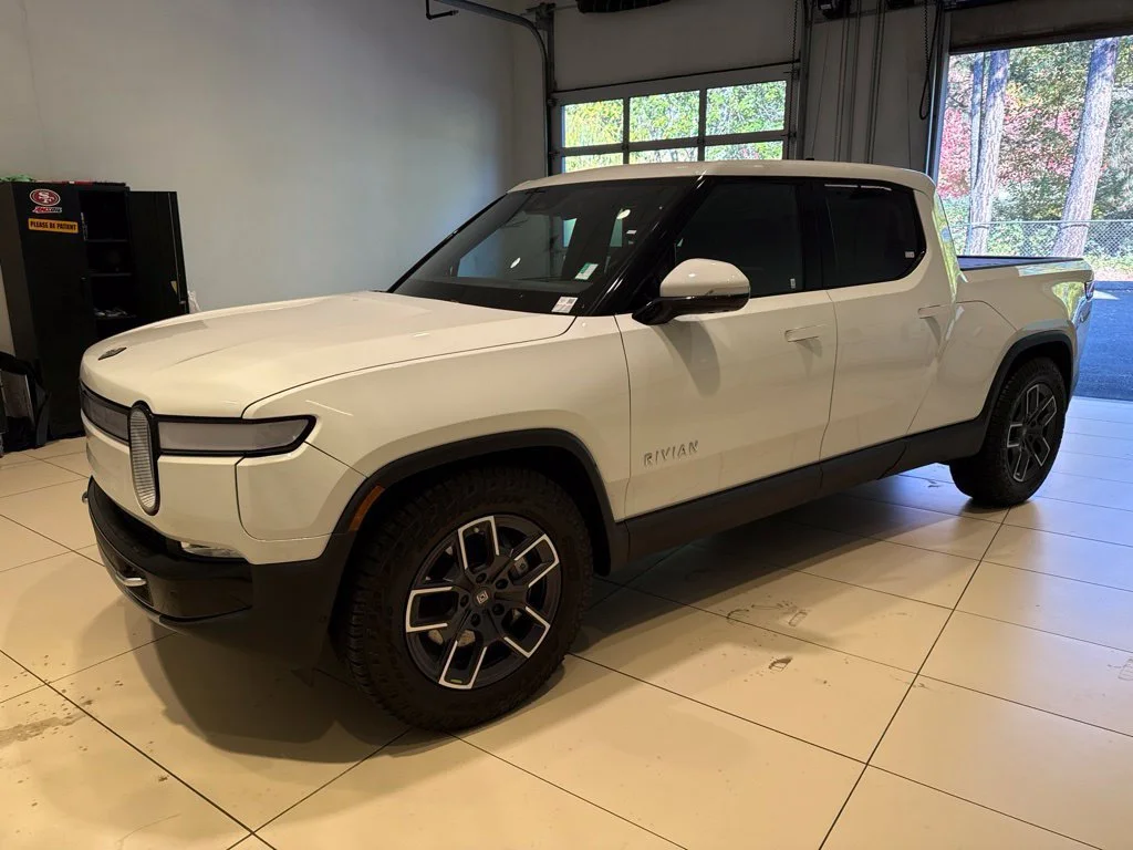 2023 Rivian R1T Adventure