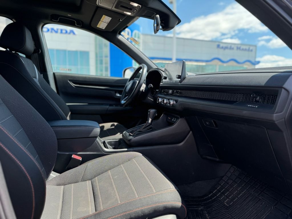2024 Honda CR-V Sport - Photo 14