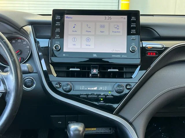 Used 2021 Wind Chill Pearl Toyota XSE V6 image 40