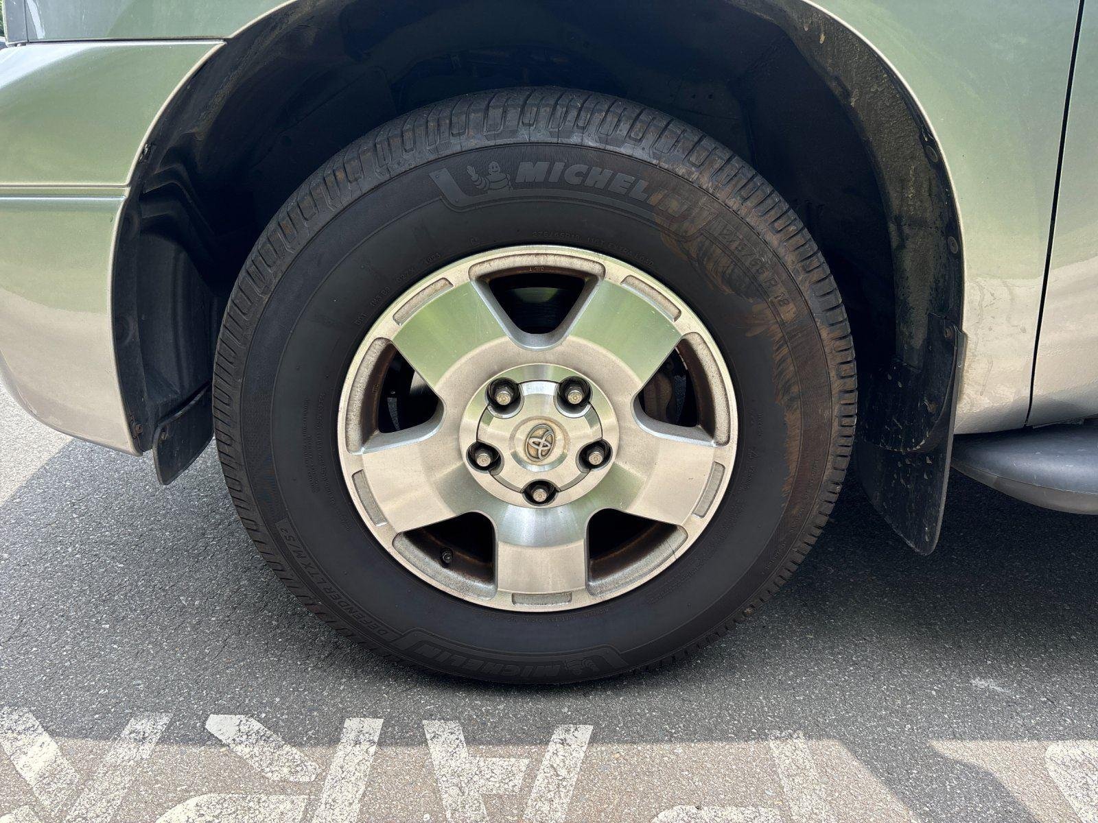Used 2010 Silver Sky Metallic Toyota LTD image 10