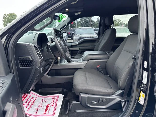 Photo 11