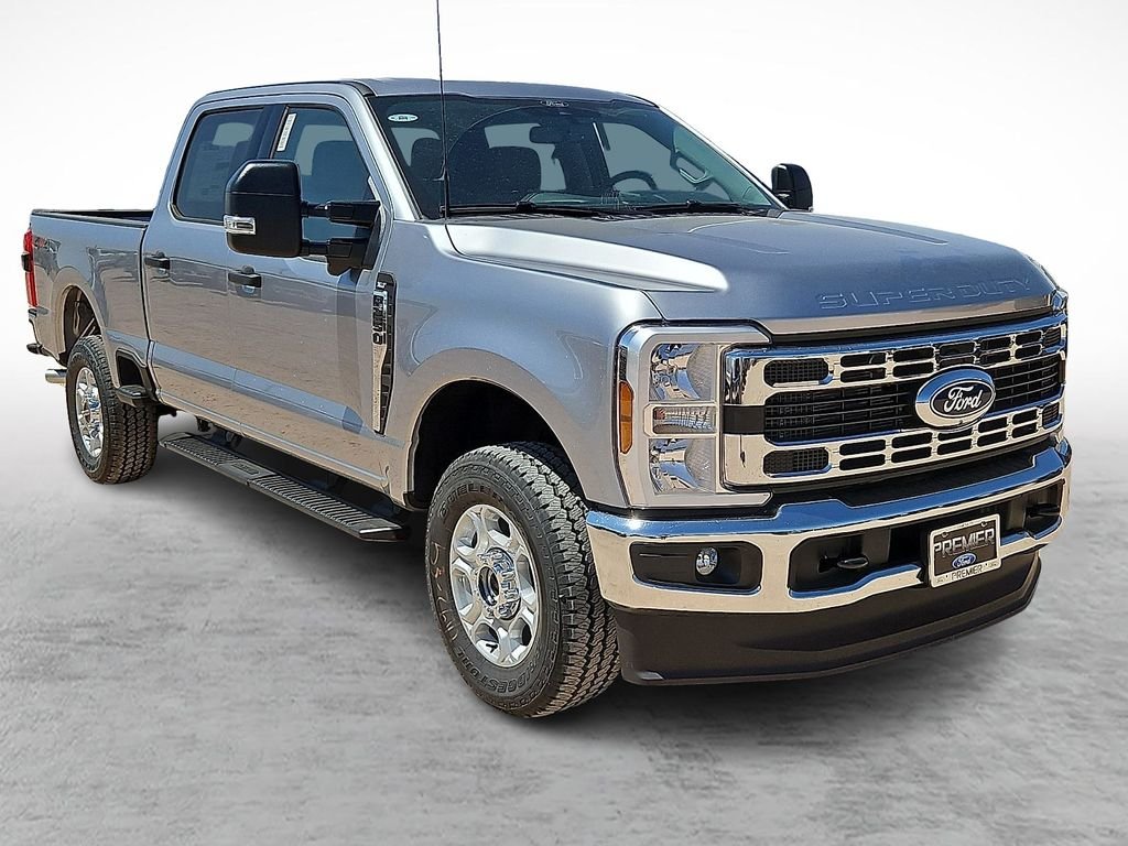2027 Ford Super Duty F-250 XLT