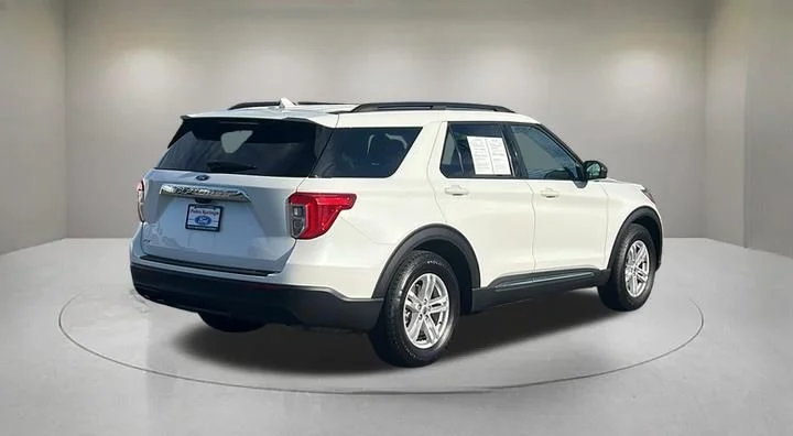 Certified Used 2023 Star White Ford XLT image 5