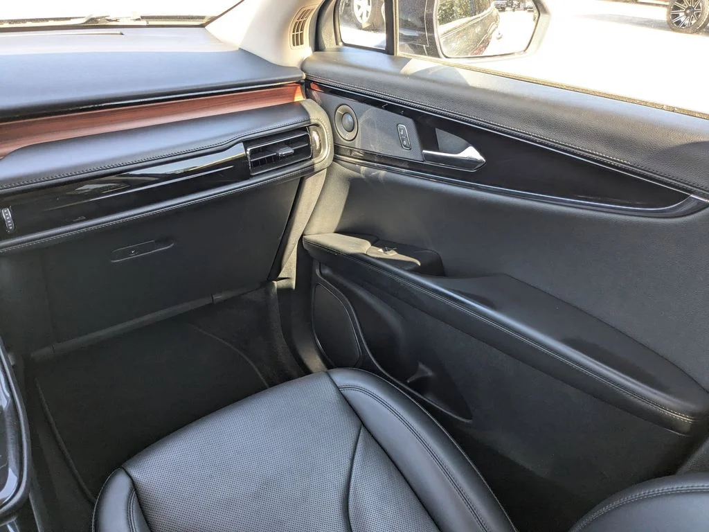 Used 2022 Blue Lincoln Reserve image 16