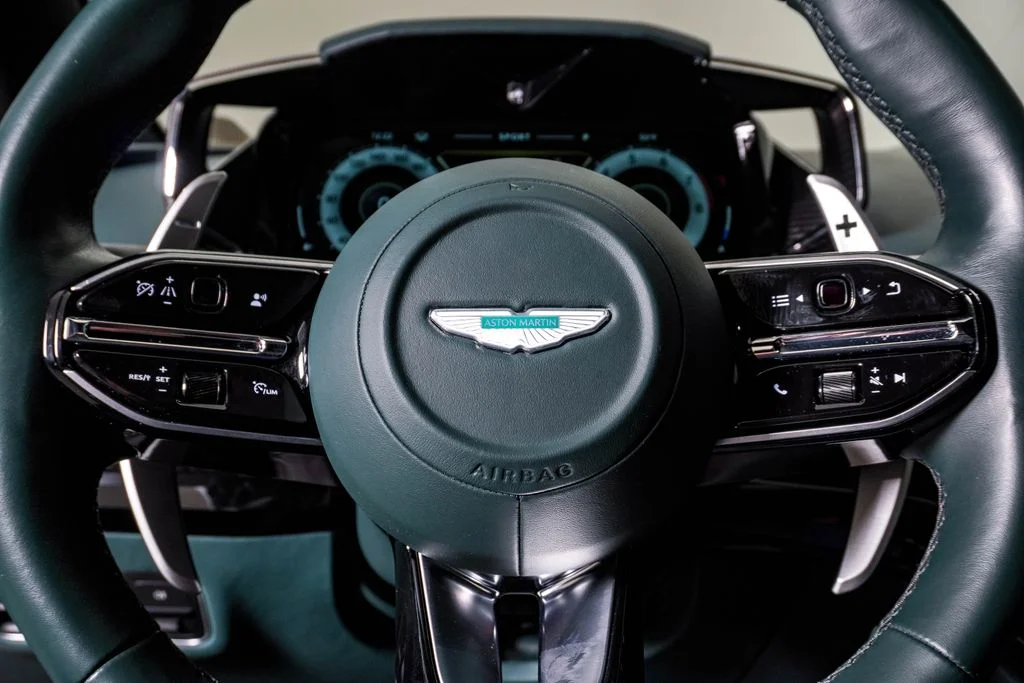 Used 2025 Aluminite Silver Aston Martin Carbon image 26