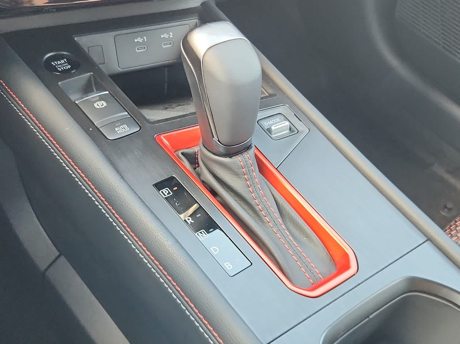 2025 Nissan Kicks SR - Photo 12