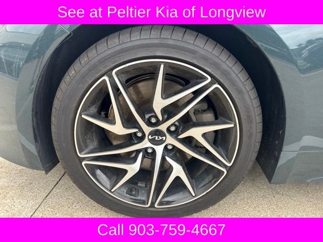Used 2022 Green Kia GT-Line image 4