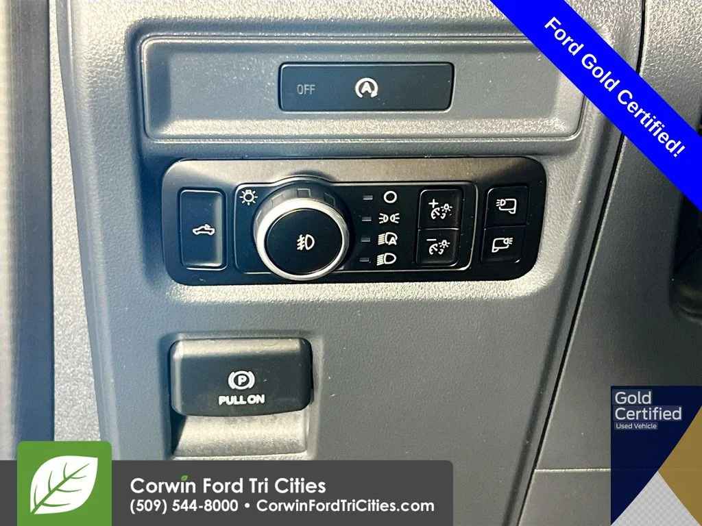 Certified Used 2025 Agate Black Metallic Ford XLT image 18
