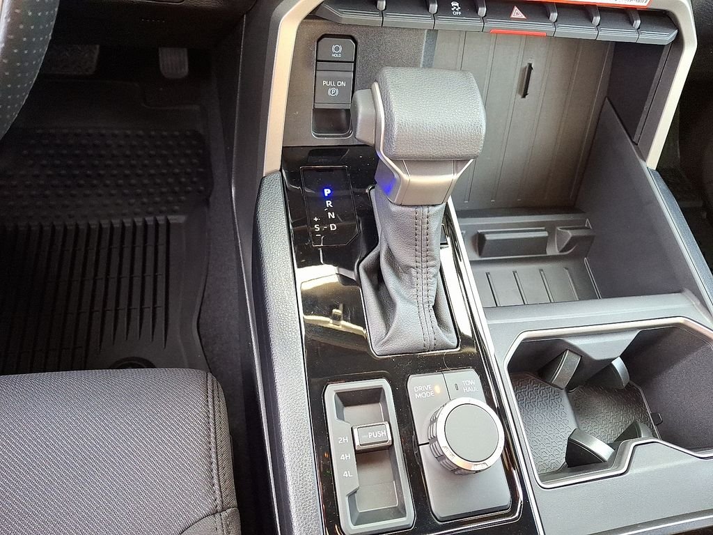 2026 Toyota Tundra SR5 - Photo 15