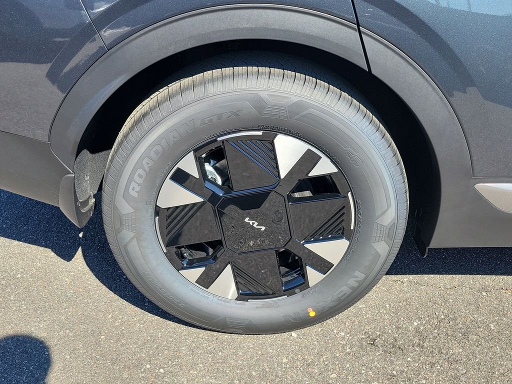 New 2026 Gray Kia LX image 39