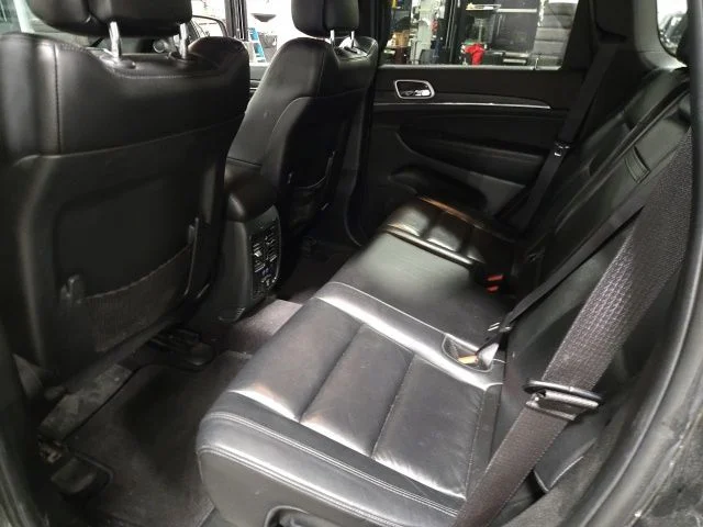 Used 2019 Black Jeep Limited image 13