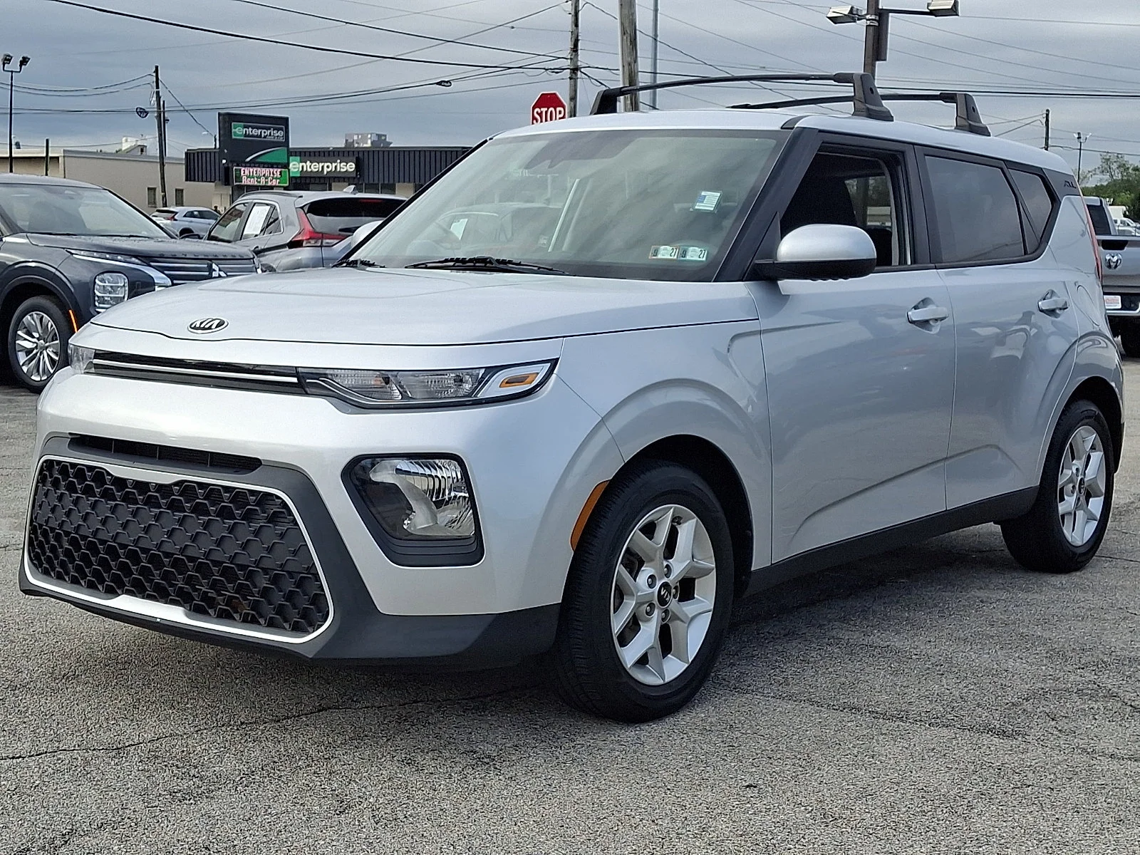Certified Used 2020 Silver Kia S image 3