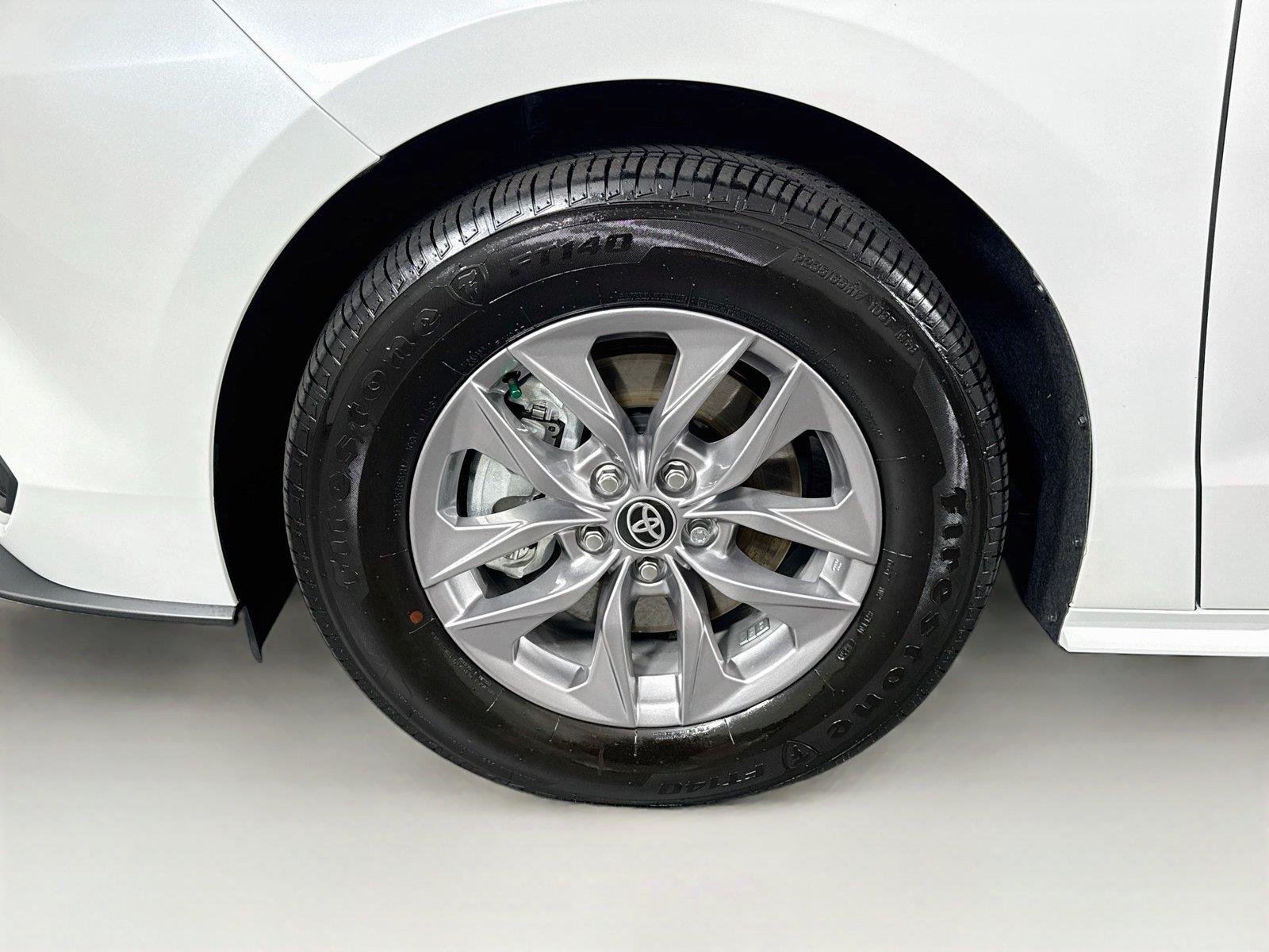 Certified Used 2026 Wind Chill Pearl Toyota XLE image 47