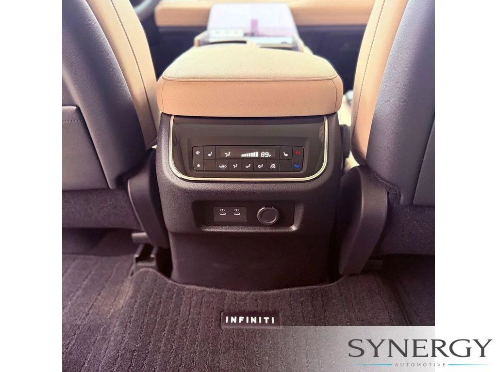 New 2026 RADIANT WHITE INFINITI Pure 4WD image 31