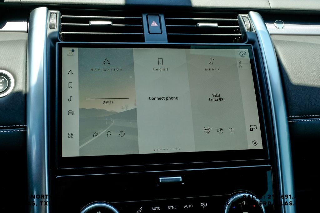 Certified Used 2025 Black Land Rover Metropolitan Edition image 35