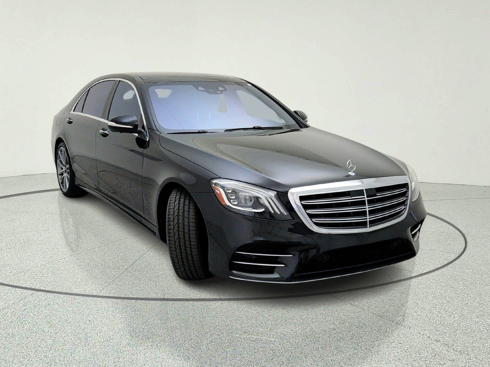 Used 2018 Black Mercedes-Benz S 450 image 4