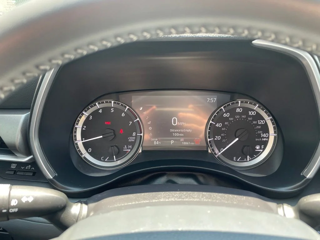 Used 2025 Silver Toyota XLE image 15