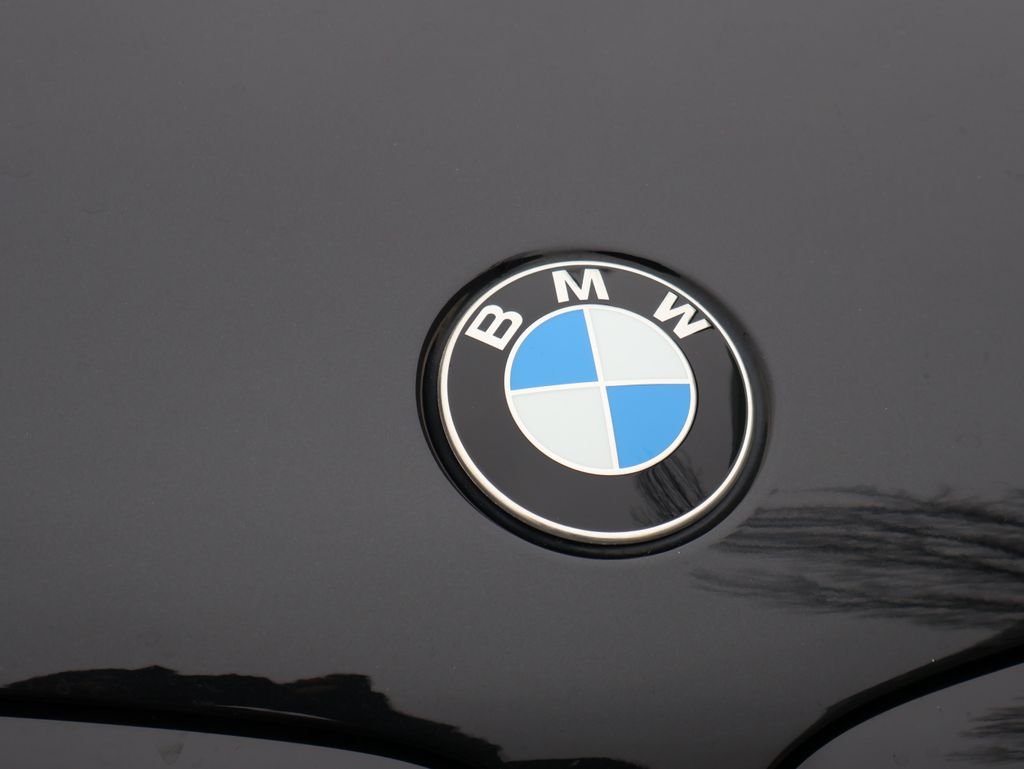 Used 2022 BMW X5 40i with VIN 5UXCR6C04N9K98703 for sale in Kansas City