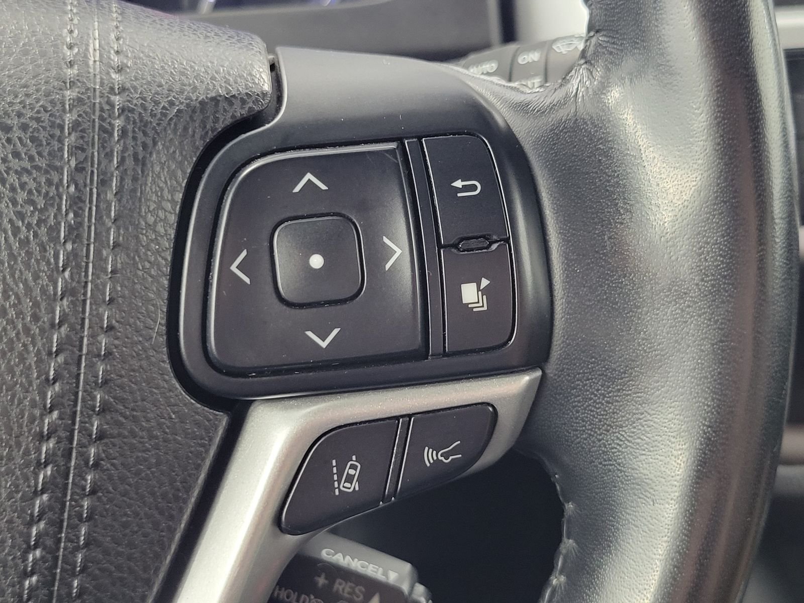 Used 2018 White Toyota Limited Platinum image 17