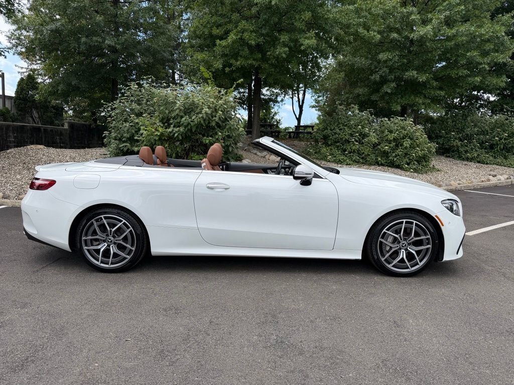 Certified Used 2023 White Mercedes-Benz E 450 image 3