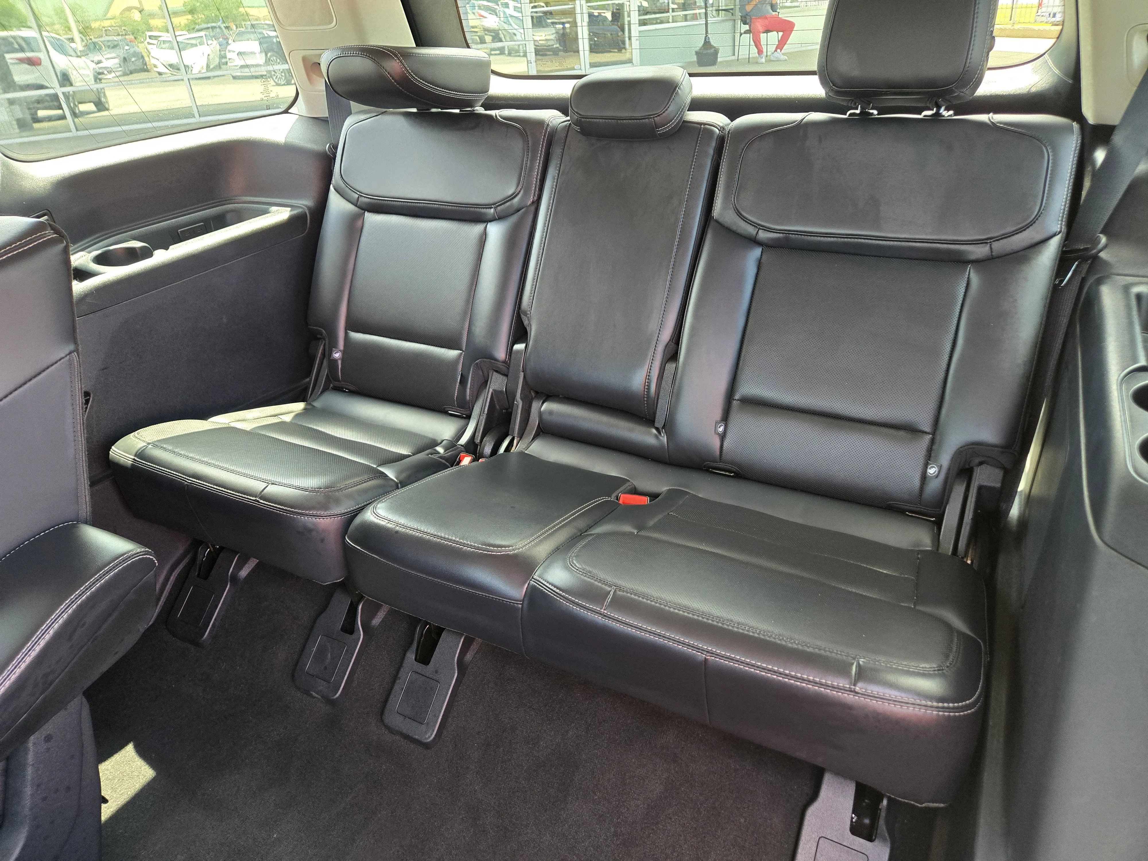 Used 2025 Black Ford Platinum image 18