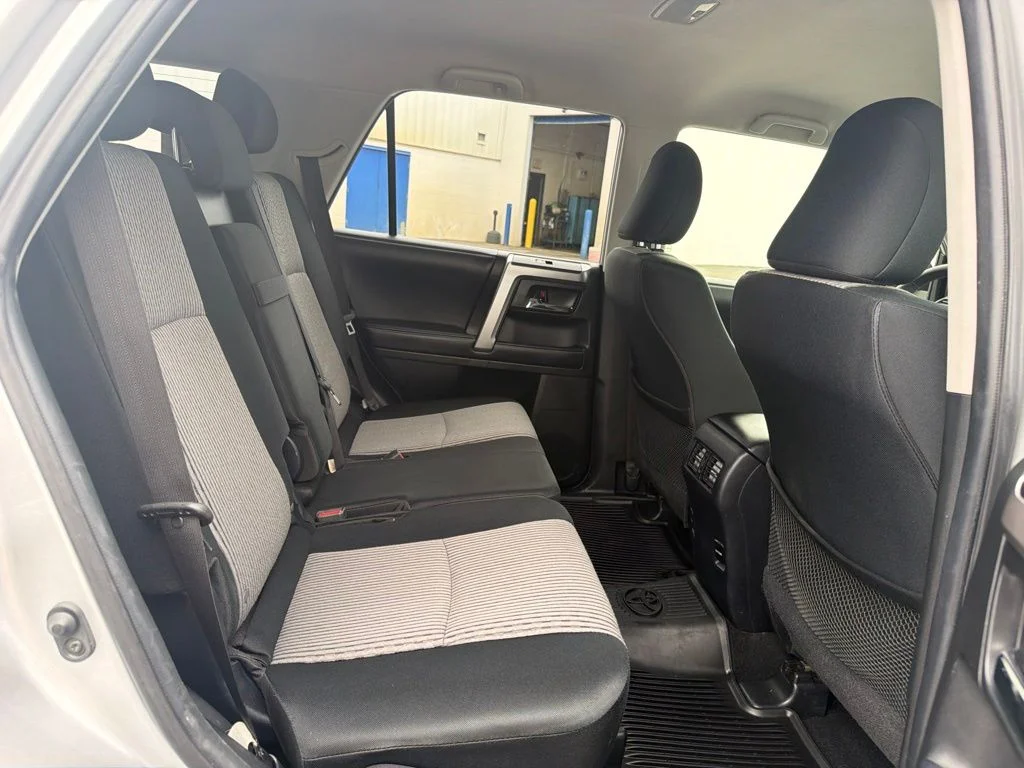 Certified Used 2018 Classic Silver Metallic Toyota SR5 image 45