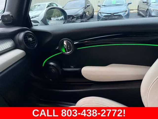 Used 2019 Blue MINI Classic image 21