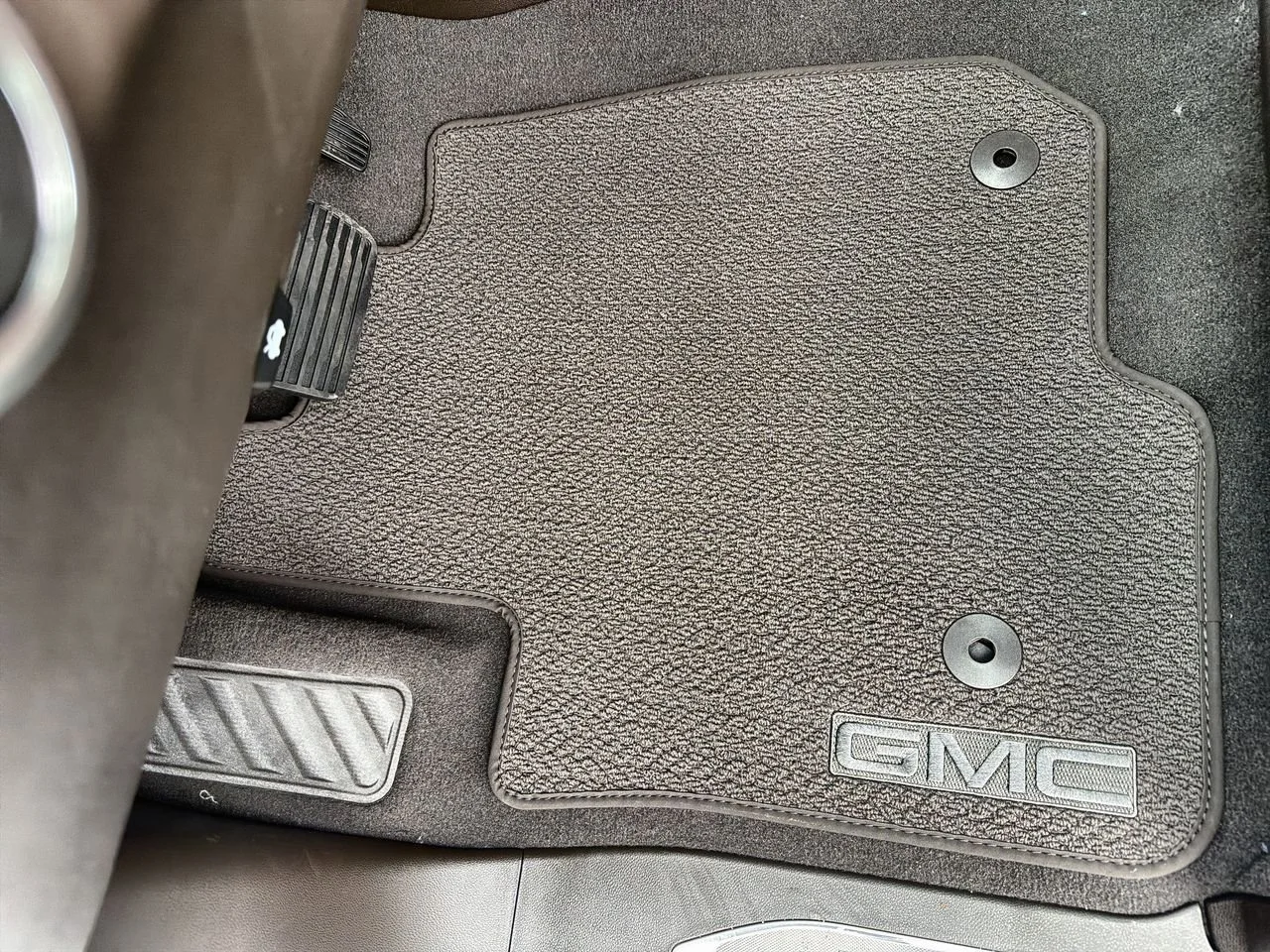New 2026 Glacier White Tricoat GMC Denali image 30