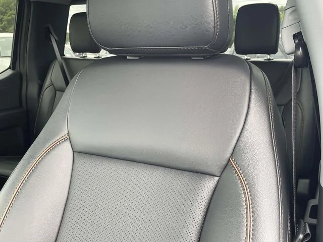 New 2026 Gray Ford Lariat image 18
