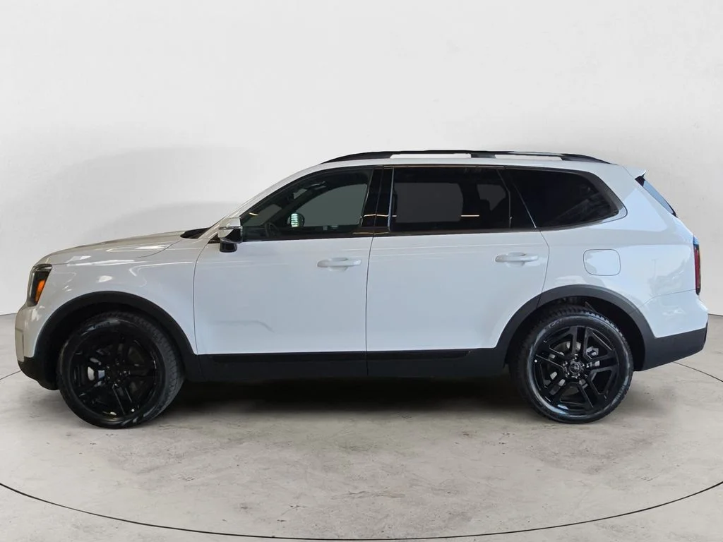 Used 2025 White Kia SX-Prestige X-Line image 8