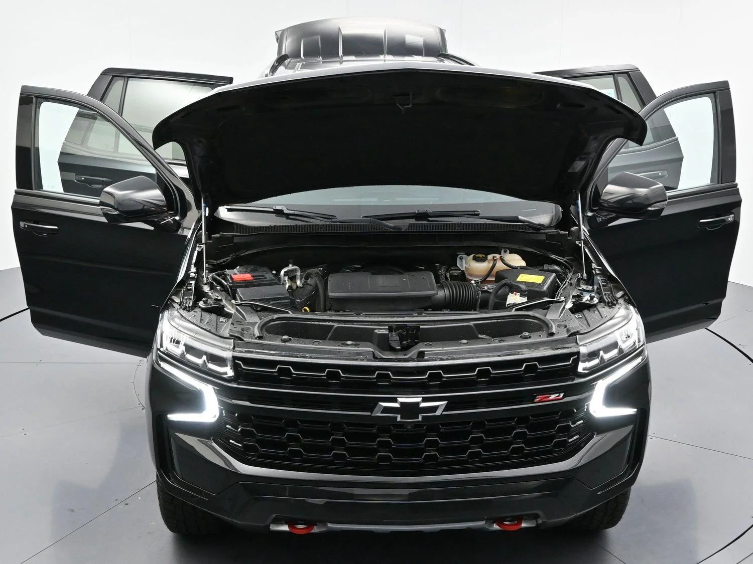 Used 2024 Black Chevrolet Z71 image 51